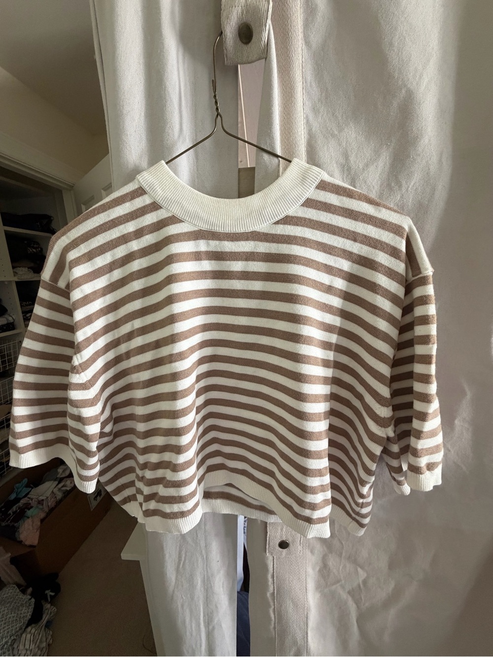Striped Crop Sweater Top - Cream & Tan